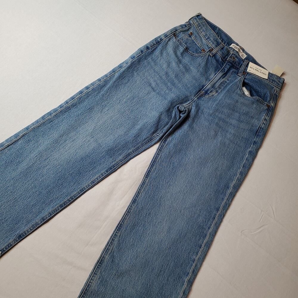 Abercrombie & Fitch Women Size 27 NWT 90's Relax High Rise Jean Embroidered Blue